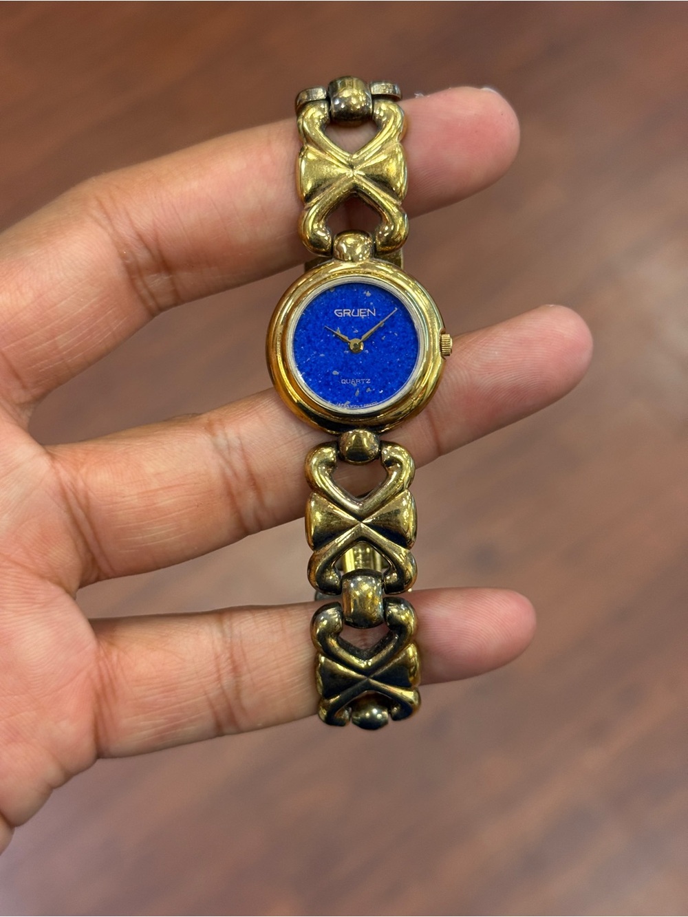 Gruen vintage Women's Gold-Tone Bracelet Watch with ink Blue Dial rare find